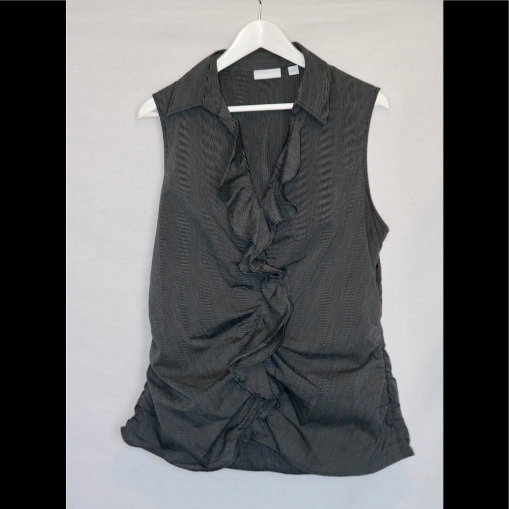 New York & Company - Side-zip Ruffle-front top XL